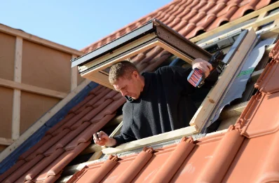 Pose de fenêtres de toit Velux à Valaire
